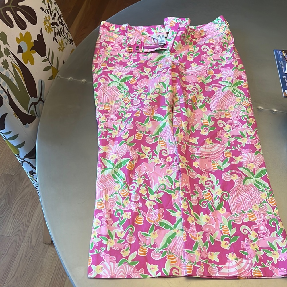 VINTAGE White Label Lilly Pulitzer cropped pants, size 6 in like new condition!